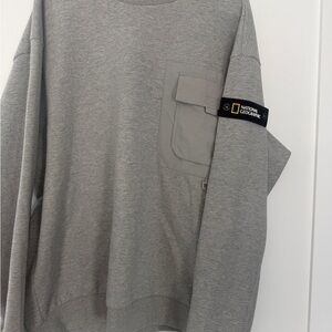 National Geographic Men's Crewneck Sweater in Gray